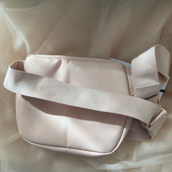 Herschel Supply Company Pale Pink Crossbody Bag with Adjustable Strap - Picture 2 of 5